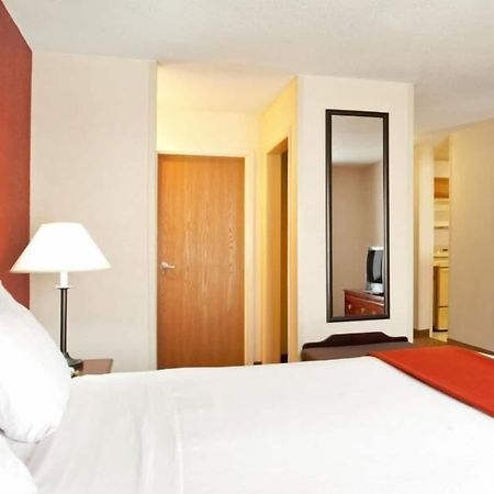 Baymont By Wyndham Merrillville Dış mekan fotoğraf