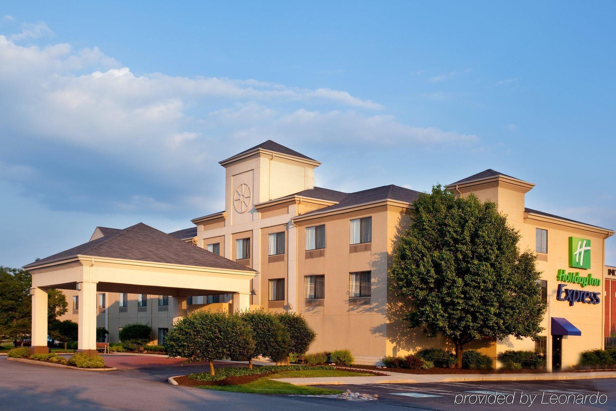 Baymont By Wyndham Merrillville Dış mekan fotoğraf